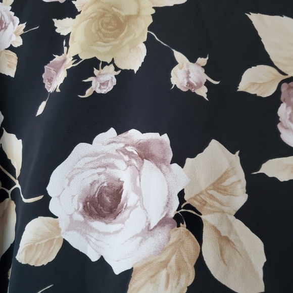 Floral Blouse - Picture 3 of 5